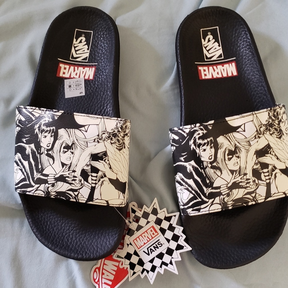 NWT Vans x Marvel slides